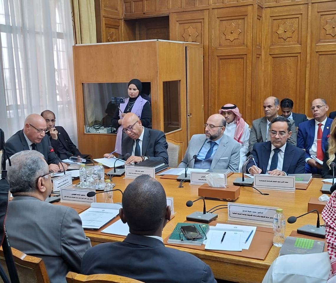 مؤسسة طابة للأبحاث والاستشارات تشارك في ملتقى مراكز الفكر بجامعة الدول العربية وتطرح رؤيتها للإسهام في حقل الذكاء الاصطناعي